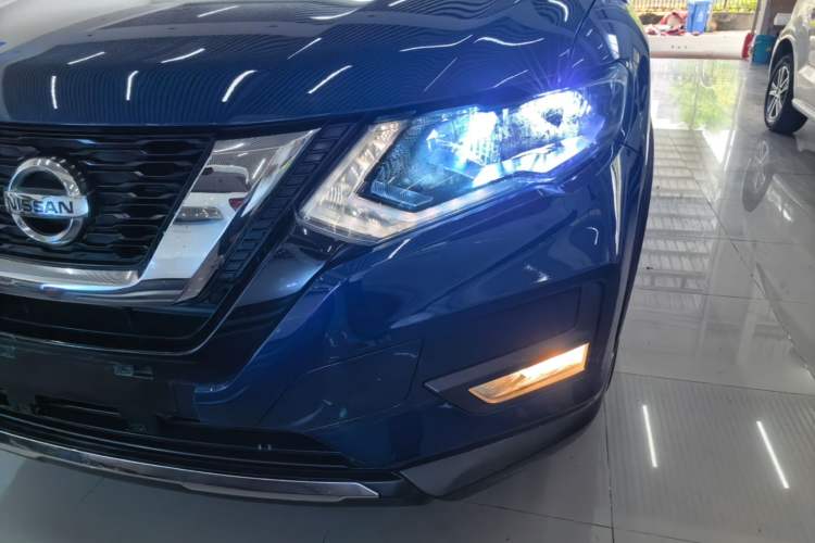 Used Nissan X-Trail 2019 2.0L CVT Smart Connect Comfort Edition 2WD Left Front Headlight