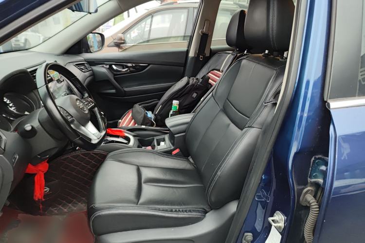 Used Nissan X-Trail 2019 2.0L CVT Smart Connect Comfort Edition 2WD Left Front Seat