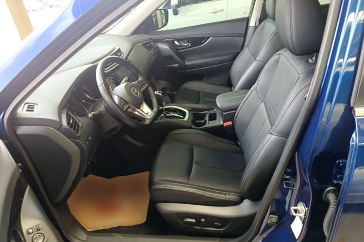 Used Nissan X-Trail 2019 2.0L CVT Smart Connect Comfort Edition 2WD Left Front Seat