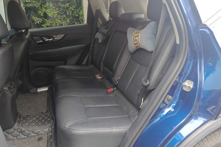 Used Nissan X-Trail 2019 2.0L CVT Smart Connect Comfort Edition 2WD Left Rear Seat