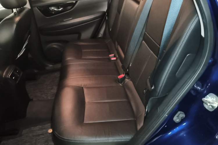 Used Nissan X-Trail 2019 2.0L CVT Smart Connect Comfort Edition 2WD Left Rear Seat