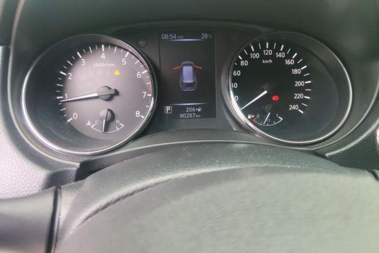 Used Nissan X-Trail 2019 2.0L CVT Smart Connect Comfort Edition 2WD Odometer Close Up