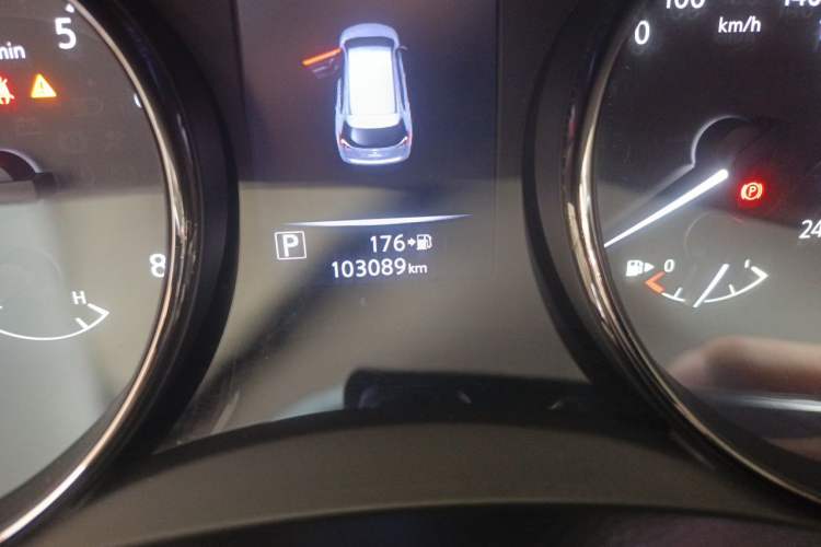 Used Nissan X-Trail 2019 2.0L CVT Comfort Edition 2WD Odometer Close Up