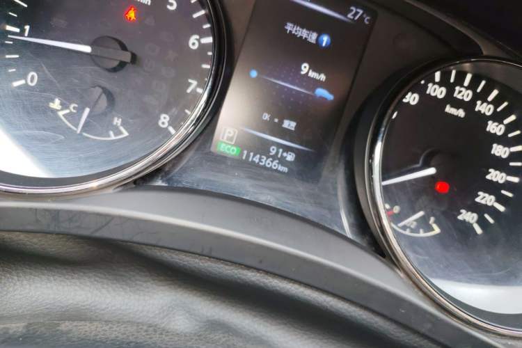 Used Nissan X-Trail 2019 2.0L CVT Smart Connect Comfort Edition 2WD Odometer Close Up
