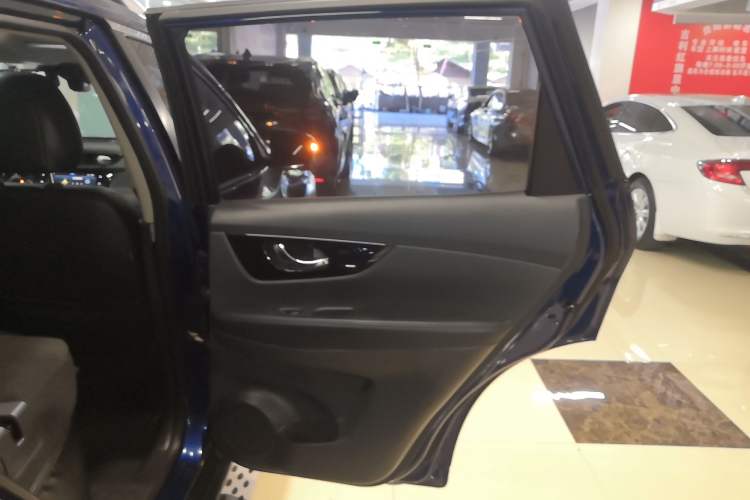 Used Nissan X-Trail 2019 2.0L CVT Smart Connect Comfort Edition 2WD Right Rear Door Interior