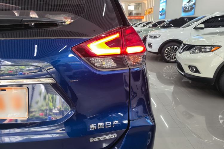 Used Nissan X-Trail 2019 2.0L CVT Smart Connect Comfort Edition 2WD Right Rear Taillight
