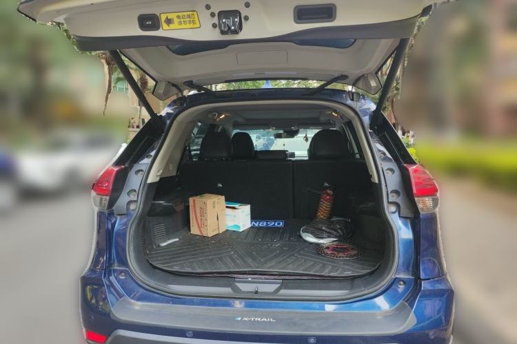Used Nissan X-Trail 2019 2.0L CVT Smart Connect Comfort Edition 2WD Trunk