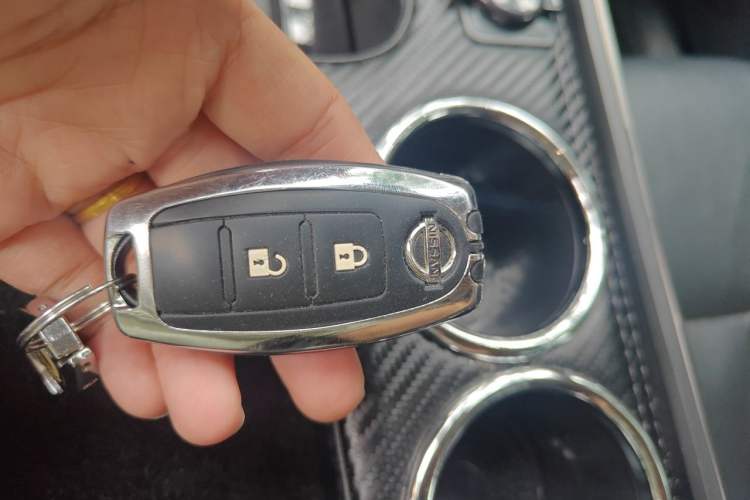 Used Nissan X-Trail 2019 2.0L CVT Smart Connect Comfort Edition 2WD Vehicle Key