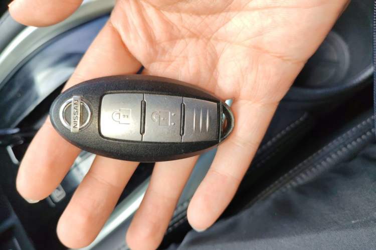 Used Nissan X-Trail 2019 2.0L CVT Smart Connect Comfort Edition 2WD Vehicle Key