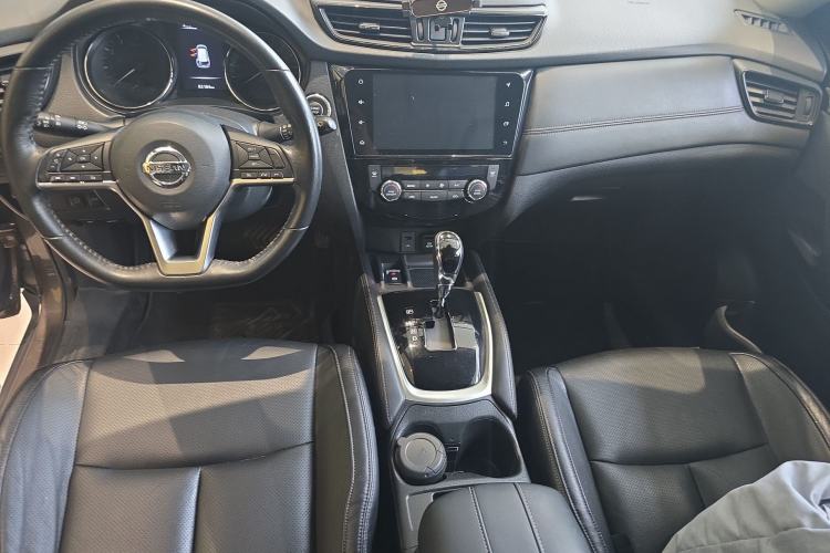 Used Nissan X-Trail 2019 2.0L CVT Smart Connect Comfort Edition 2WD Center Console