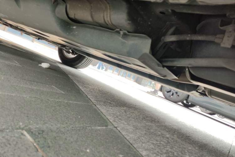 Used Nissan X-Trail 2019 2.0L CVT Smart Connect Comfort Edition 2WD Chassis Rear Left