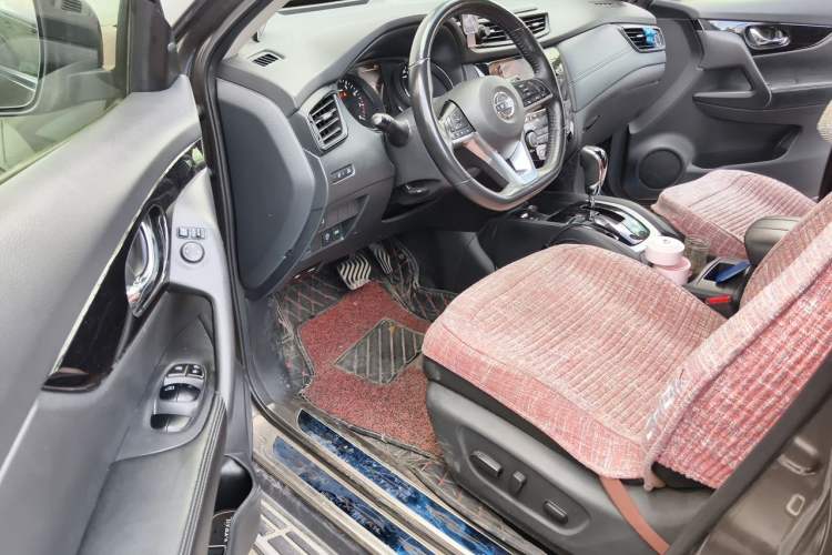 Used Nissan X-Trail 2019 2.0L CVT Smart Connect Comfort Edition 2WD Driver Seat