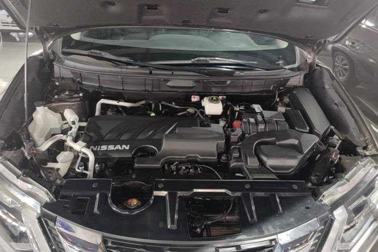 Used Nissan X-Trail 2019 2.0L CVT SmartConnect 7-Seater Comfort Edition 2WD Engine Bay