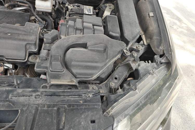 Used Nissan X-Trail 2019 2.0L CVT Smart Connect Comfort Edition 2WD Engine Bay Left