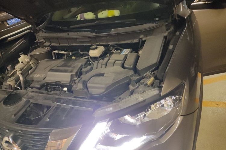 Used Nissan X-Trail 2019 2.0L CVT Smart Connect Comfort Edition 2WD Engine Bay Left