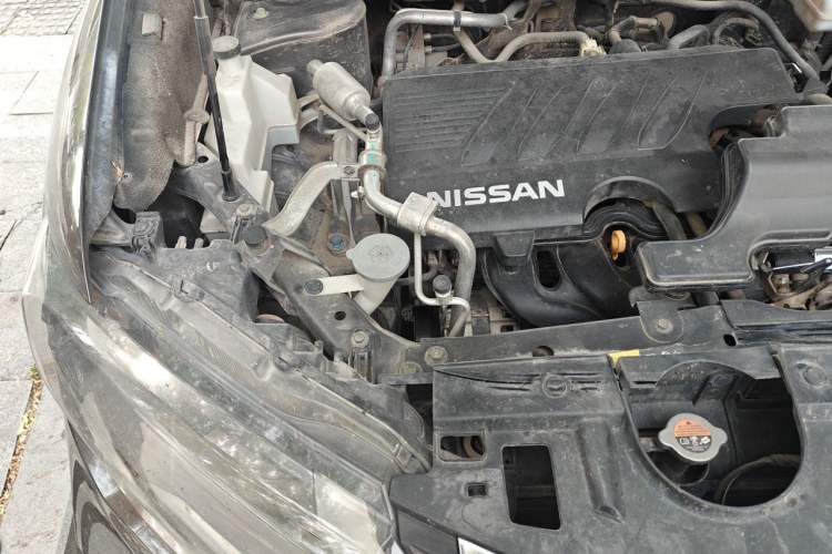 Used Nissan X-Trail 2019 2.0L CVT Smart Connect Comfort Edition 2WD Engine Bay Right