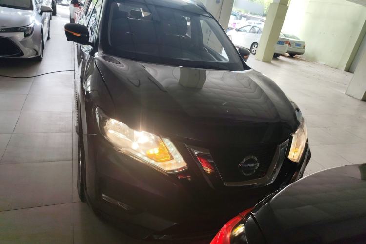 Used Nissan X-Trail 2019 2.0L CVT Smart Connect Comfort Edition 2WD Front