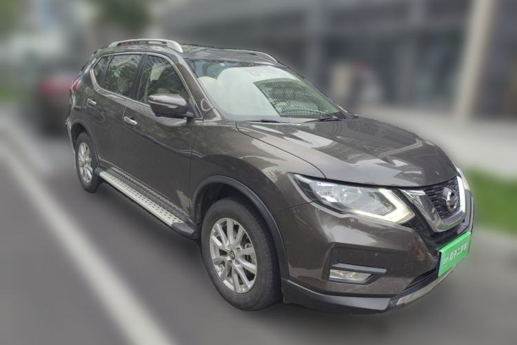Used Nissan X-Trail 2019 2.0L CVT Comfort Edition 2WD Front Right 45 Deg
