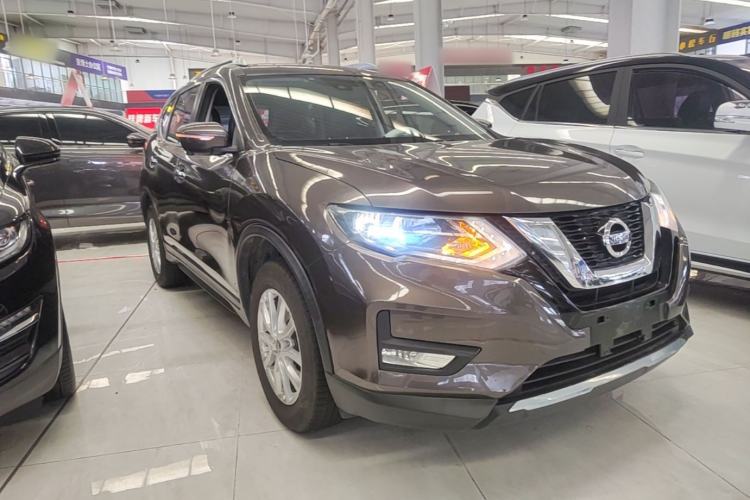Used Nissan X-Trail 2019 2.0L CVT Smart Connect Comfort Edition 2WD Front Right 45 Deg