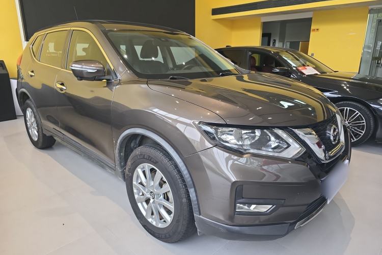 Used Nissan X-Trail 2019 2.0L CVT Smart Connect Comfort Edition 2WD Front Right 45 Deg