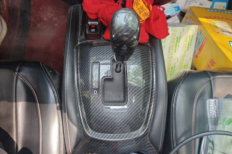 Used Nissan X-Trail 2019 2.0L CVT Smart Connect Comfort Edition 2WD Gear Lever