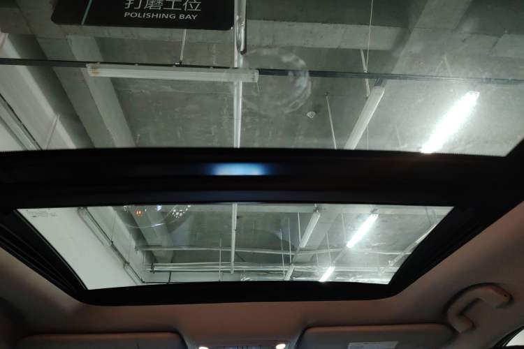 Used Nissan X-Trail 2019 2.5L CVT Smart Connect Luxury Edition 4WD Headliner