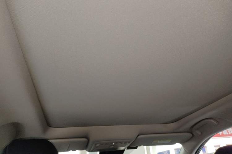Used Nissan X-Trail 2019 2.0L CVT Smart Connect Comfort Edition 2WD Headliner