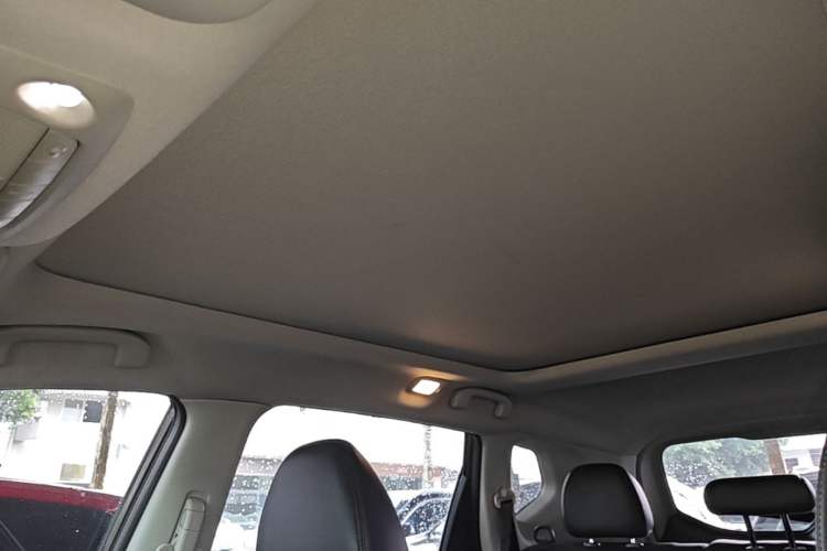 Used Nissan X-Trail 2019 2.0L CVT Smart Connect Comfort Edition 2WD Headliner