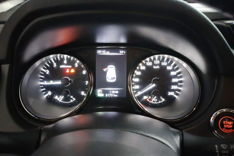 Used Nissan X-Trail 2019 2.5L CVT Smart Connect Luxury Edition 4WD Instrument Cluster