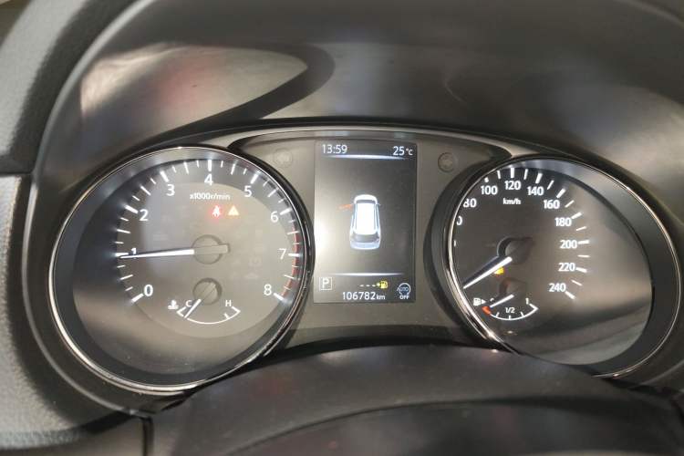 Used Nissan X-Trail 2019 2.0L CVT Smart Connect Comfort Edition 2WD Instrument Cluster