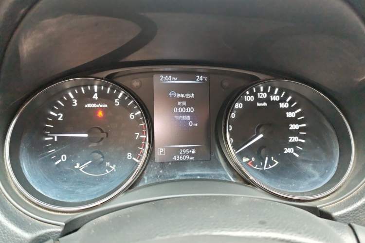 Used Nissan X-Trail 2019 2.0L CVT Smart Connect Comfort Edition 2WD Instrument Cluster