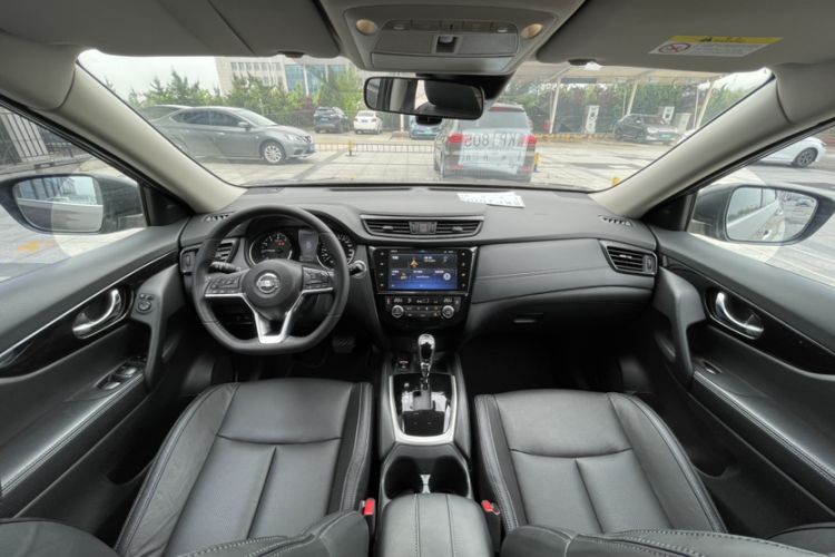 Used Nissan X-Trail 2019 2.0L CVT Smart Connect Comfort Edition 2WD Interior 1