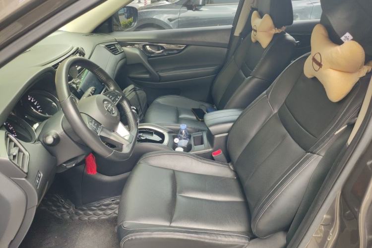 Used Nissan X-Trail 2019 2.0L CVT Smart Connect Comfort Edition 2WD Left Front Seat