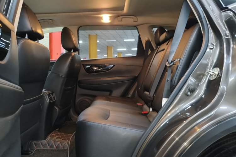 Used Nissan X-Trail 2019 2.0L CVT Comfort Edition 2WD Left Rear Seat