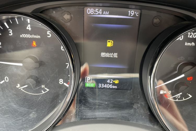 Used Nissan X-Trail 2019 2.0L CVT Smart Connect Comfort Edition 2WD Odometer Close Up