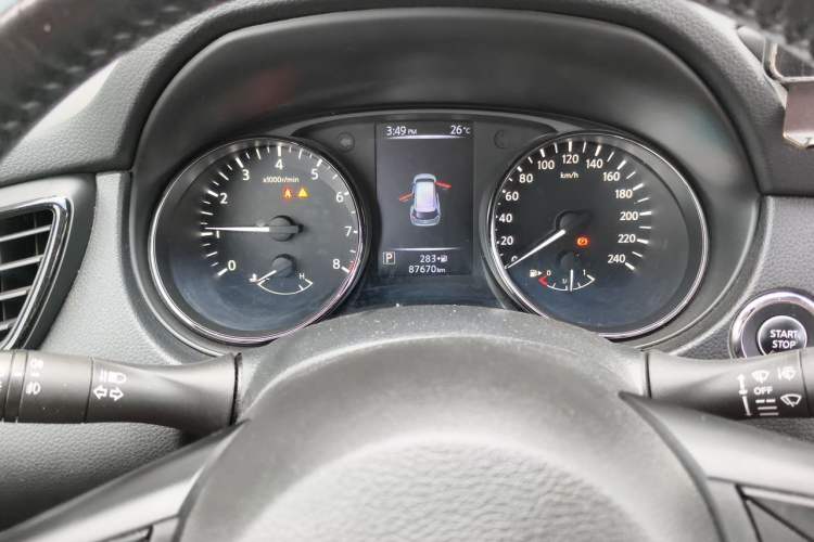 Used Nissan X-Trail 2019 2.0L CVT Smart Connect Comfort Edition 2WD Odometer Close Up