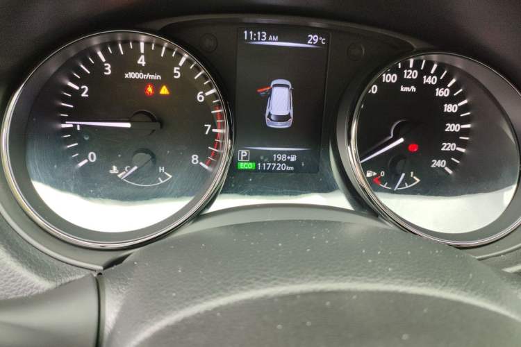 Used Nissan X-Trail 2019 2.0L CVT Smart Connect Comfort Edition 2WD Odometer Close Up