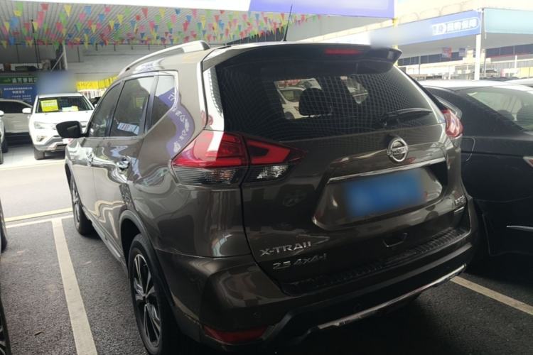 Used Nissan X-Trail 2019 2.5L CVT Smart Connect Luxury Edition 4WD Rear Left 45 Deg