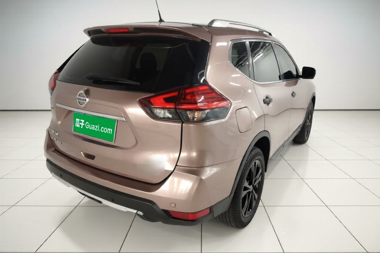 Used Nissan X-Trail 2019 2.5L CVT Smart Connect Luxury Edition 4WD Rear Right 45 Deg