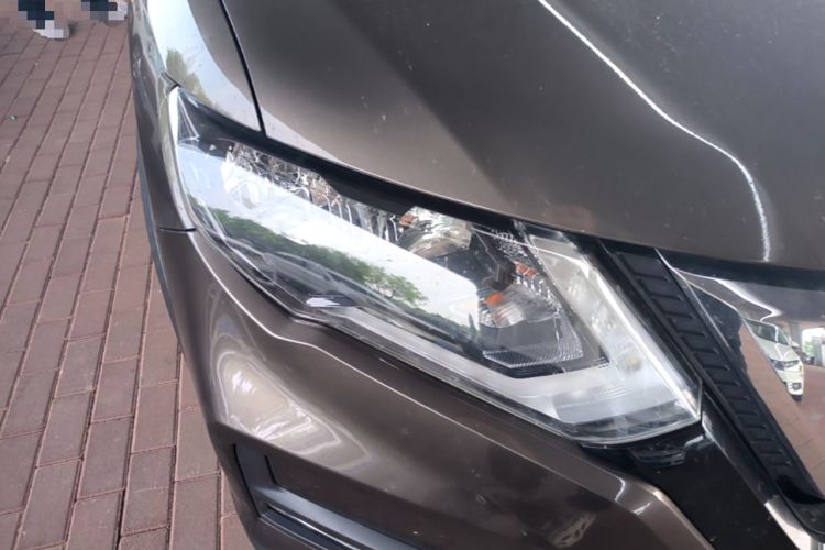 Used Nissan X-Trail 2019 2.0L CVT Smart Connect Comfort Edition 2WD Right Front Headlight