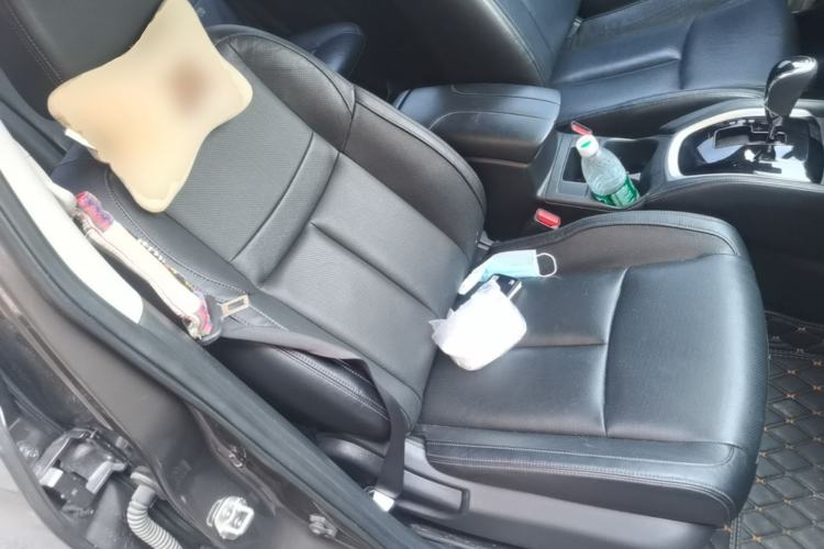 Used Nissan X-Trail 2019 2.0L CVT Smart Connect Comfort Edition 2WD Right Front Seat