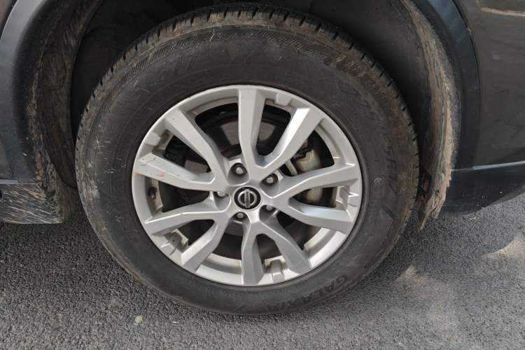 Used Nissan X-Trail 2019 2.0L CVT Smart Connect Comfort Edition 2WD Right Front Wheel Hub