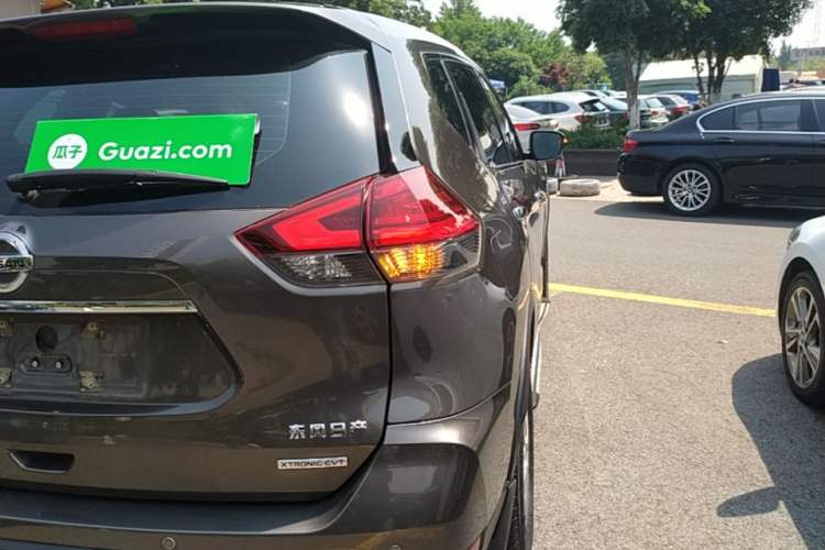 Used Nissan X-Trail 2019 2.0L CVT Smart Connect Comfort Edition 2WD Right Rear Taillight