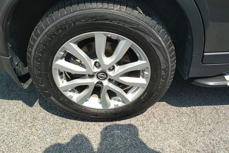 Used Nissan X-Trail 2019 2.0L CVT Smart Connect Comfort Edition 2WD Right Rear Wheel Hub