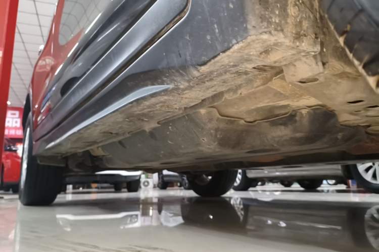 Used Nissan X-Trail 2019 2.0L CVT Comfort Edition 2WD Right Side Sill