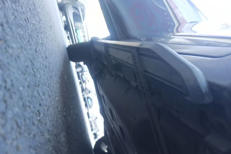 Used Nissan X-Trail 2019 2.0L CVT Smart Connect Comfort Edition 2WD Right Side Sill
