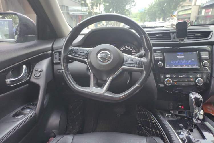 Used Nissan X-Trail 2019 2.0L CVT Comfort Edition 2WD Steering Wheel