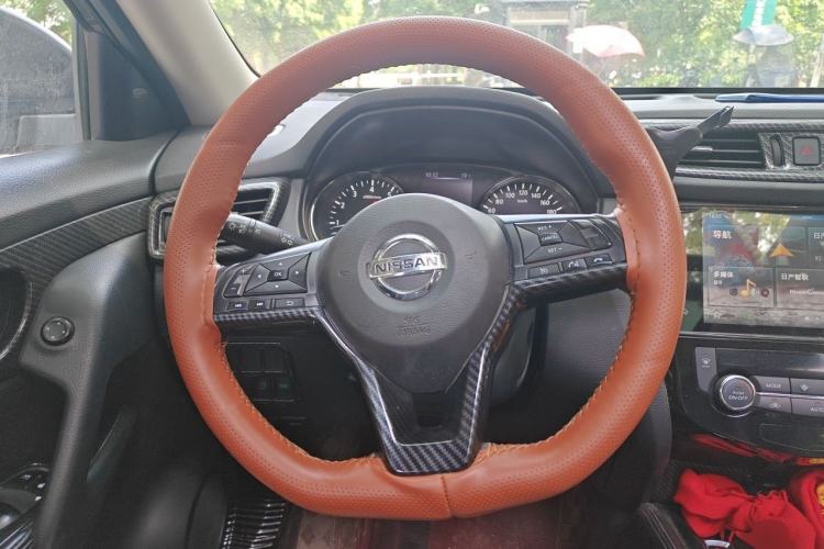 Used Nissan X-Trail 2019 2.0L CVT Smart Connect Comfort Edition 2WD Steering Wheel