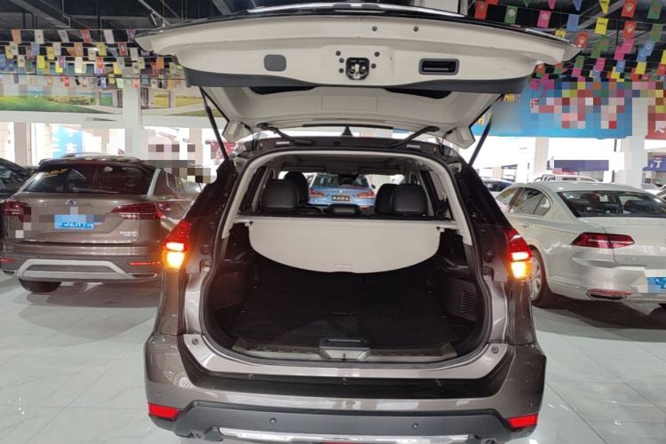 Used Nissan X-Trail 2019 2.0L CVT Smart Connect Comfort Edition 2WD Trunk