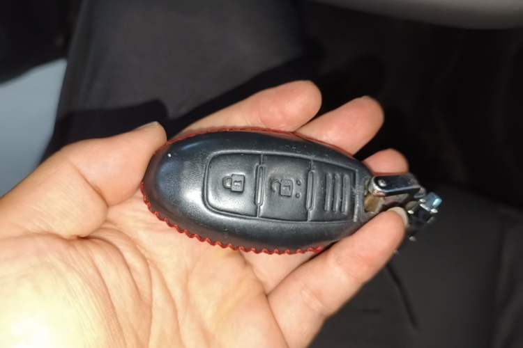 Used Nissan X-Trail 2019 2.0L CVT Comfort Edition 2WD Vehicle Key